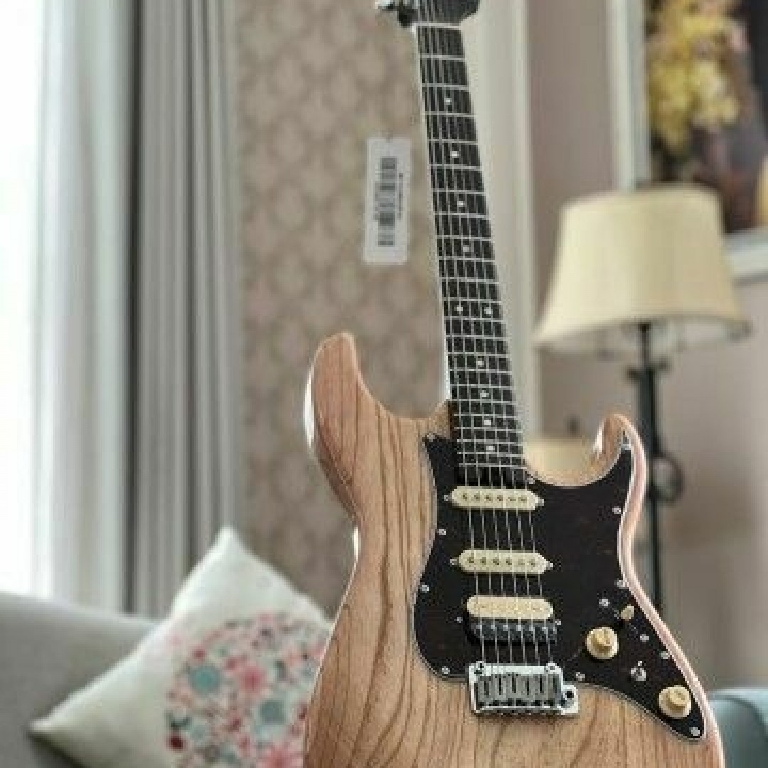 soloking-ms1-classic-hss-ash-in-yellow-natural-rosewood-neck-guitarra-electrica-stratocaster-1284