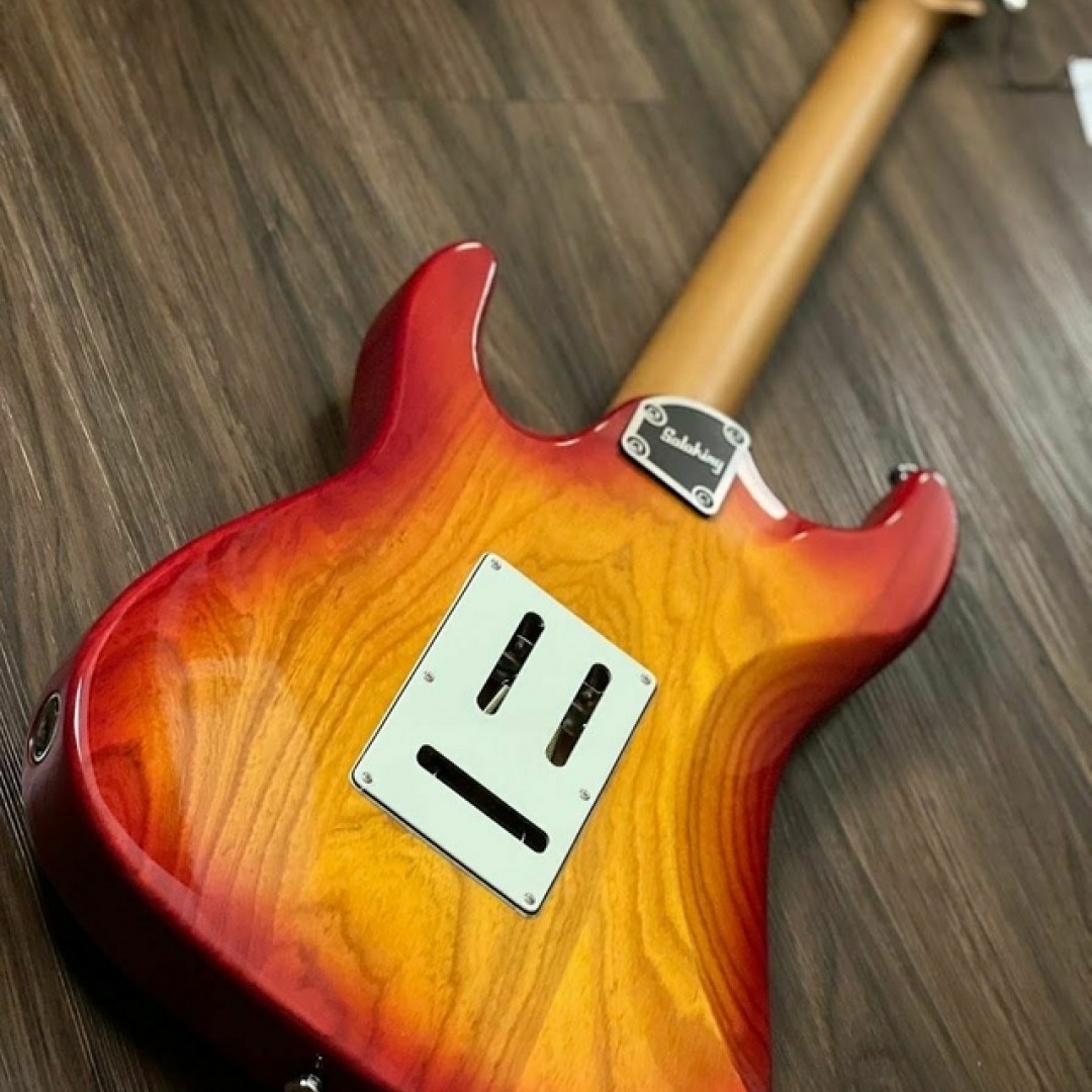 soloking-ms1-classic-hss-plasma-red-burst-guitarra-electrica-stratocaster-1288