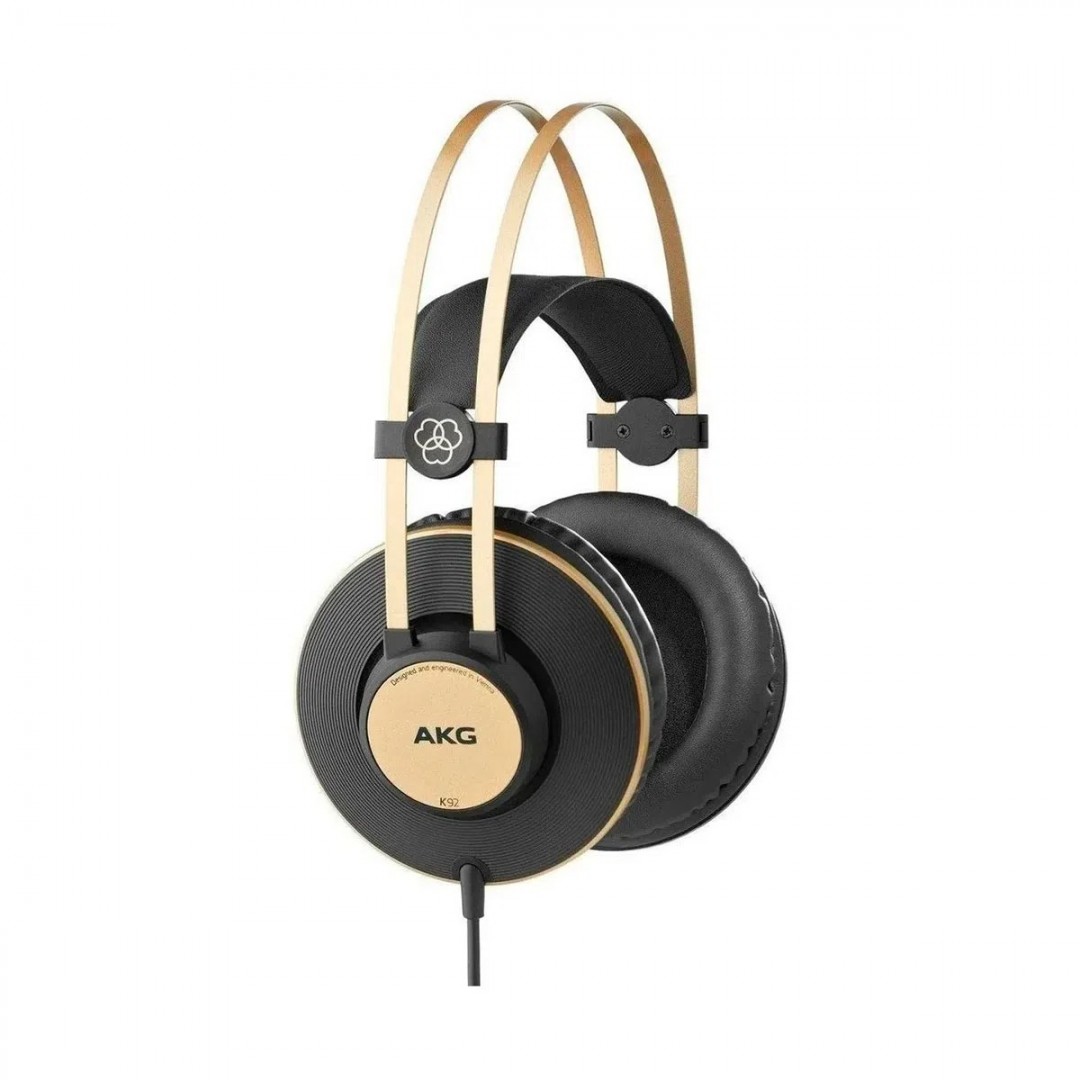 akg-k92-auricular-32