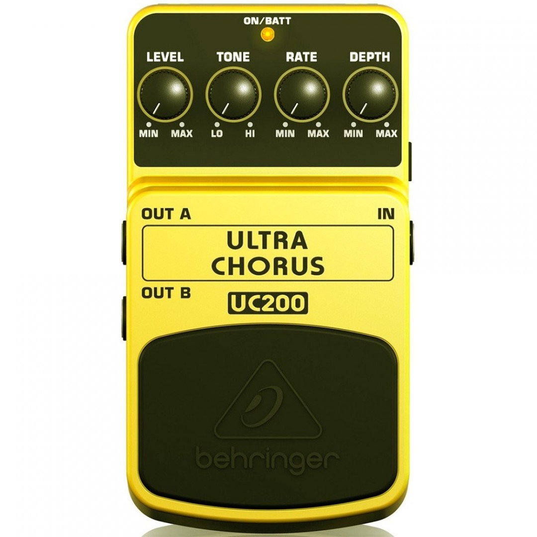behringer-uc200-pedal-chorus-387
