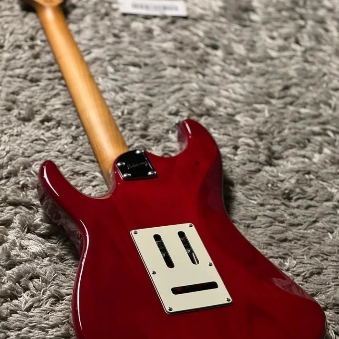 soloking-ms-11-classic-mkii-in-transparent-red-with-roasted-maple-fb-and-5a-flame-top-nafiri-special-run-guitarra-electrica-6154