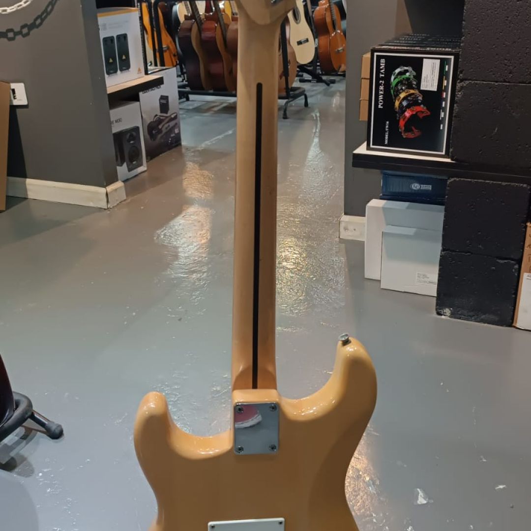 squier-stratocaster-california-natural-guitarra-electrica-segunda-mano-6313